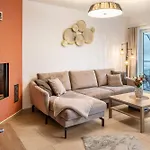 Domizil Eden - Obergeschoss Apartment Goehren-Lebbin