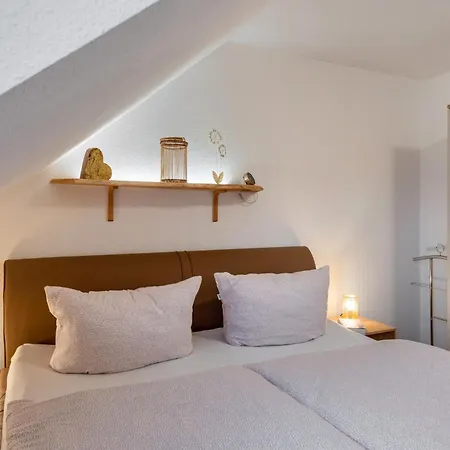 Domizil Eden - Obergeschoss Apartment *